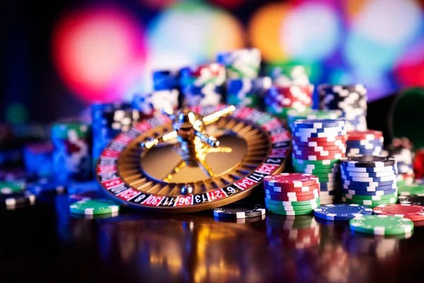 Mobile phone showing alba88 login live roulette table with betting interface